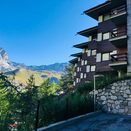 Panoramic Apartment *